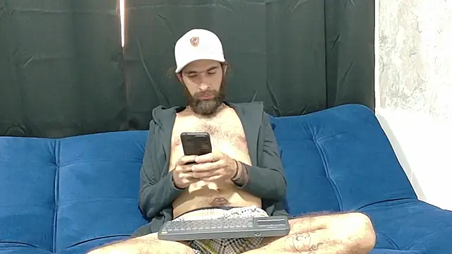 hairy mannn online show from 23, 9, 2025