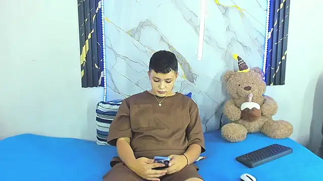christopher Hot online show from 27, 5, 2026