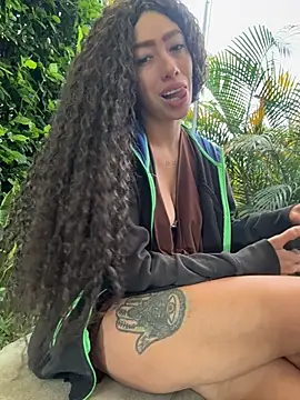 Snapshot of roxyrougee chatting on 19, 7, 2026 roxyrougee online show from 19, 7, 2026