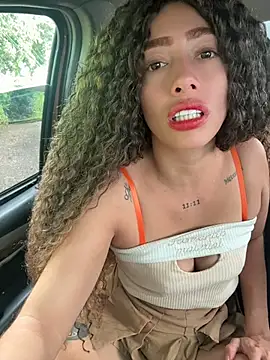 Snapshot of roxyrougee chatting on 25, 6, 2026 roxyrougee online show from 25, 6, 2026