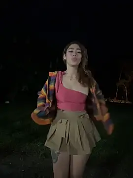 roxyrougee online show from 18, 4, 2026