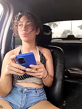 roxyrougee online show from 9, 11, 2025