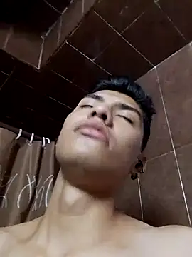 aispuro8505 online show from 22, 11, 2025