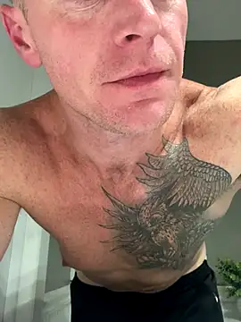 DILFiGuess11 online show from 15, 9, 2025