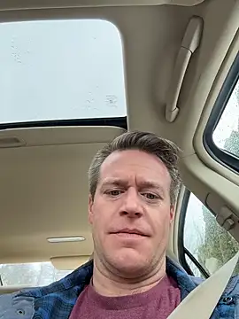 DILFiGuess11 online show from 22, 2, 2026