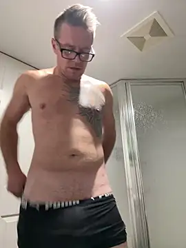 DILFiGuess11 online show from 17, 11, 2025