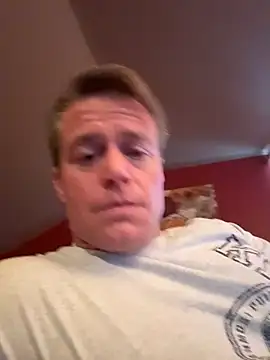 DILFiGuess11 online show from 15, 2, 2026