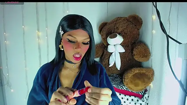 Snapshot of TheBlackwidows chatting on 15, 10, 2025 TheBlackwidows online show from 15, 10, 2025