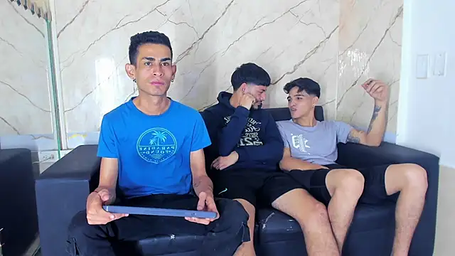 Golldens Dreamss online show from 27, 11, 2025