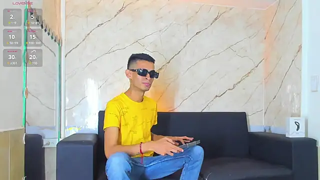 Golldens Dreamss online show from 9, 10, 2025