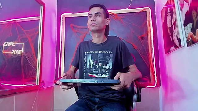 Golldens Dreamss online show from 27, 10, 2025