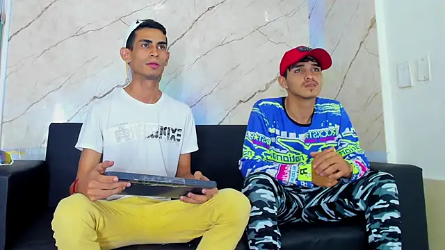 Golldens Dreamss online show from 5, 11, 2025