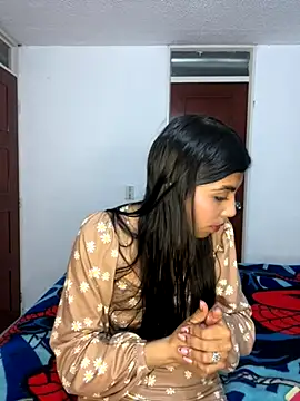 DianeSuns  online show from 17, 10, 2025