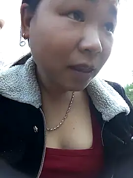 may-squirl online show from 16, 11, 2025