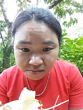 may-squirl online show from 25, 9, 2025