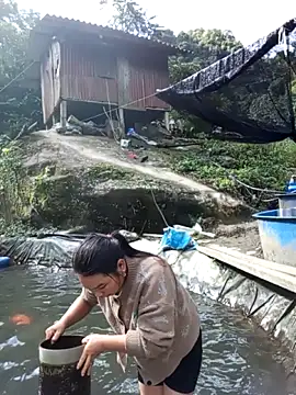 may-squirl online show from 7, 11, 2025