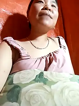 may-squirl online show from 26, 9, 2025