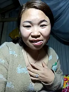 may-squirl online show from 30, 11, 2025