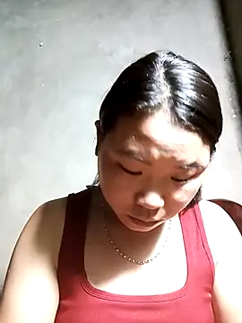 may-squirl online show from 4, 10, 2025