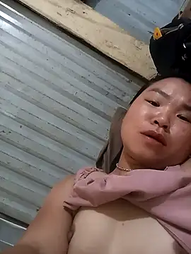 may-squirl online show from 11, 10, 2025