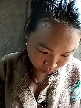 may-squirl online show from 21, 10, 2025