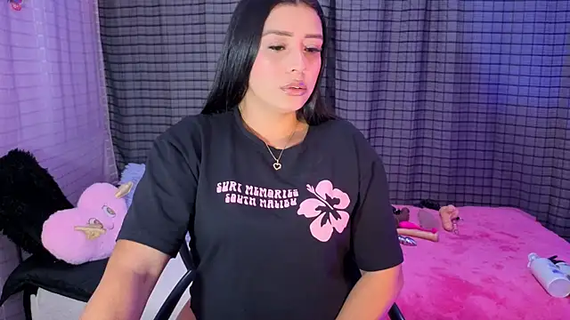 Kayleemorales online show from 28, 9, 2025