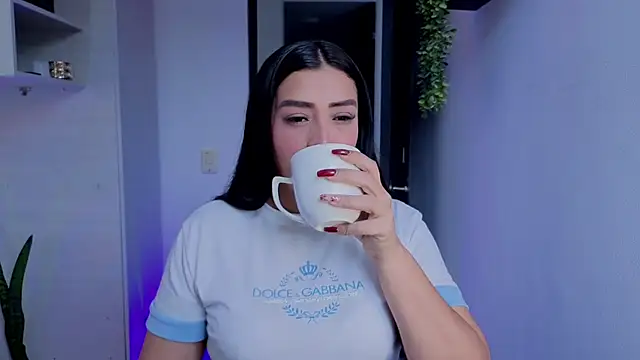 Kayleemorales online show from 12, 5, 2026