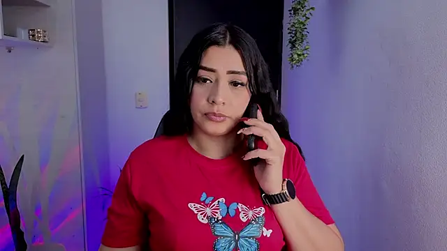 Kayleemorales online show from 17, 5, 2026