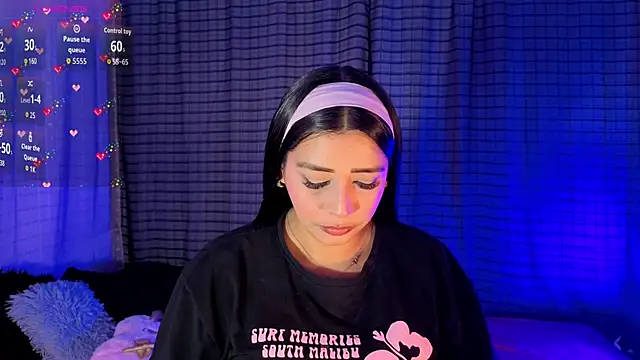 Kayleemorales online show from 11, 10, 2025