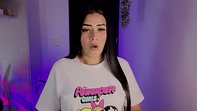 Kayleemorales online show from 22, 5, 2026