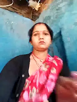 Jooli xx online show from 21, 3, 2026