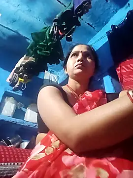 Jooli xx online show from 14, 3, 2026