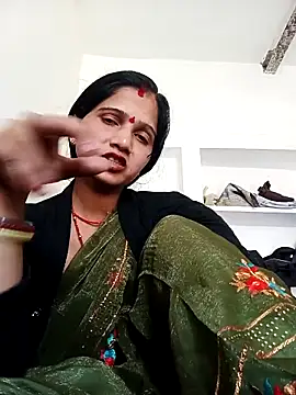 Jooli xx online show from 22, 2, 2026