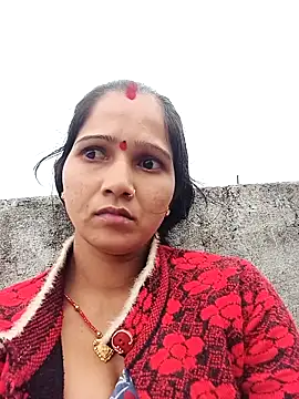 Jooli xx online show from 31, 10, 2025