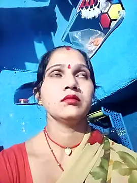 Jooli xx online show from 22, 3, 2026