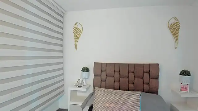 ambar 69  online show from 5, 11, 2025