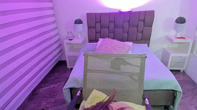 ambar 69  online show from 10, 11, 2025