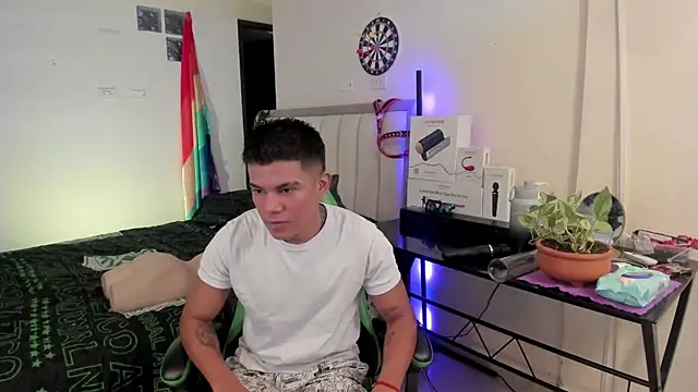 Jack castell online show from 5, 10, 2025