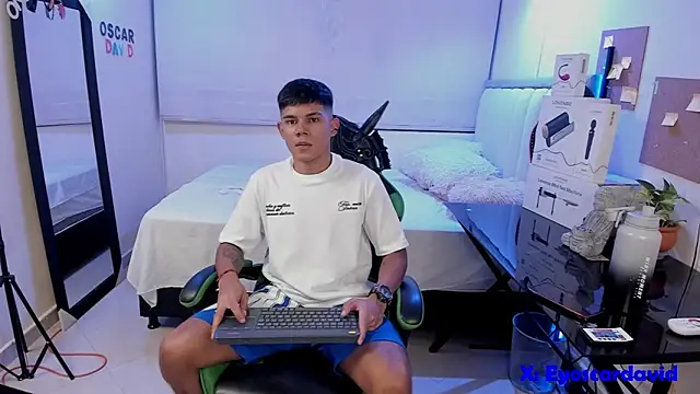 Jack castell online show from 6, 3, 2026