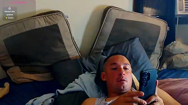 Snapshot of YoBlezz chatting on 29, 6, 2026 YoBlezz online show from 29, 6, 2026