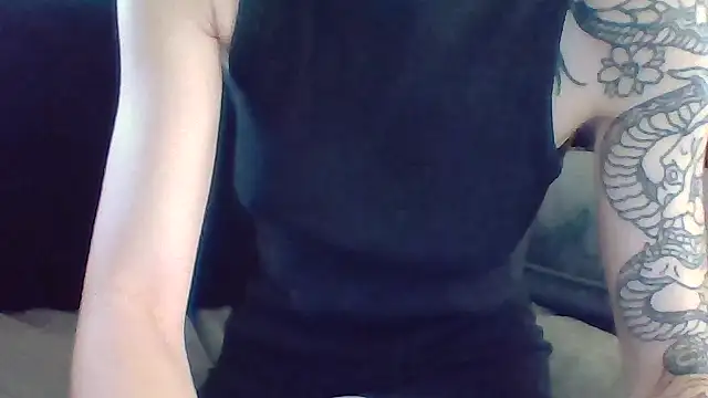 liltiddygoffwaifu online show from 30, 11, 2025