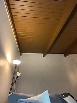 Snapshot of TRILLAHUNG chatting on 22, 10, 2025 TRILLAHUNG online show from 22, 10, 2025