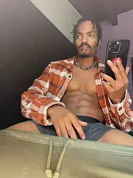 TRILLAHUNG online show from 5, 5, 2026