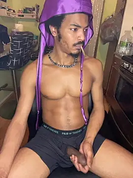 TRILLAHUNG online show from 10, 3, 2026