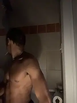 Snapshot of TRILLAHUNG chatting on 12, 10, 2025 TRILLAHUNG online show from 12, 10, 2025