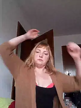 LiluLiluLilu online show from 28, 11, 2025