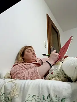 LiluLiluLilu online show from 4, 3, 2026