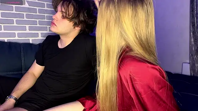 fetchingcouplee online show from 28, 10, 2025