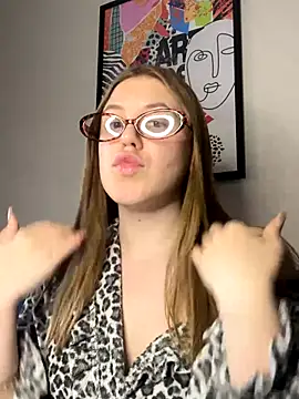 MelanieHenders online show from 19, 10, 2025