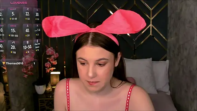 MelanieHenders online show from 17, 11, 2025